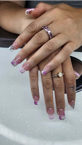 J Nails & Spa nail photo 7